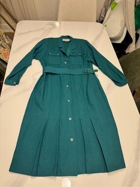 Vintage Button-Front Teal Midi Shirt Dress with Waist Belt, pure virgin wool